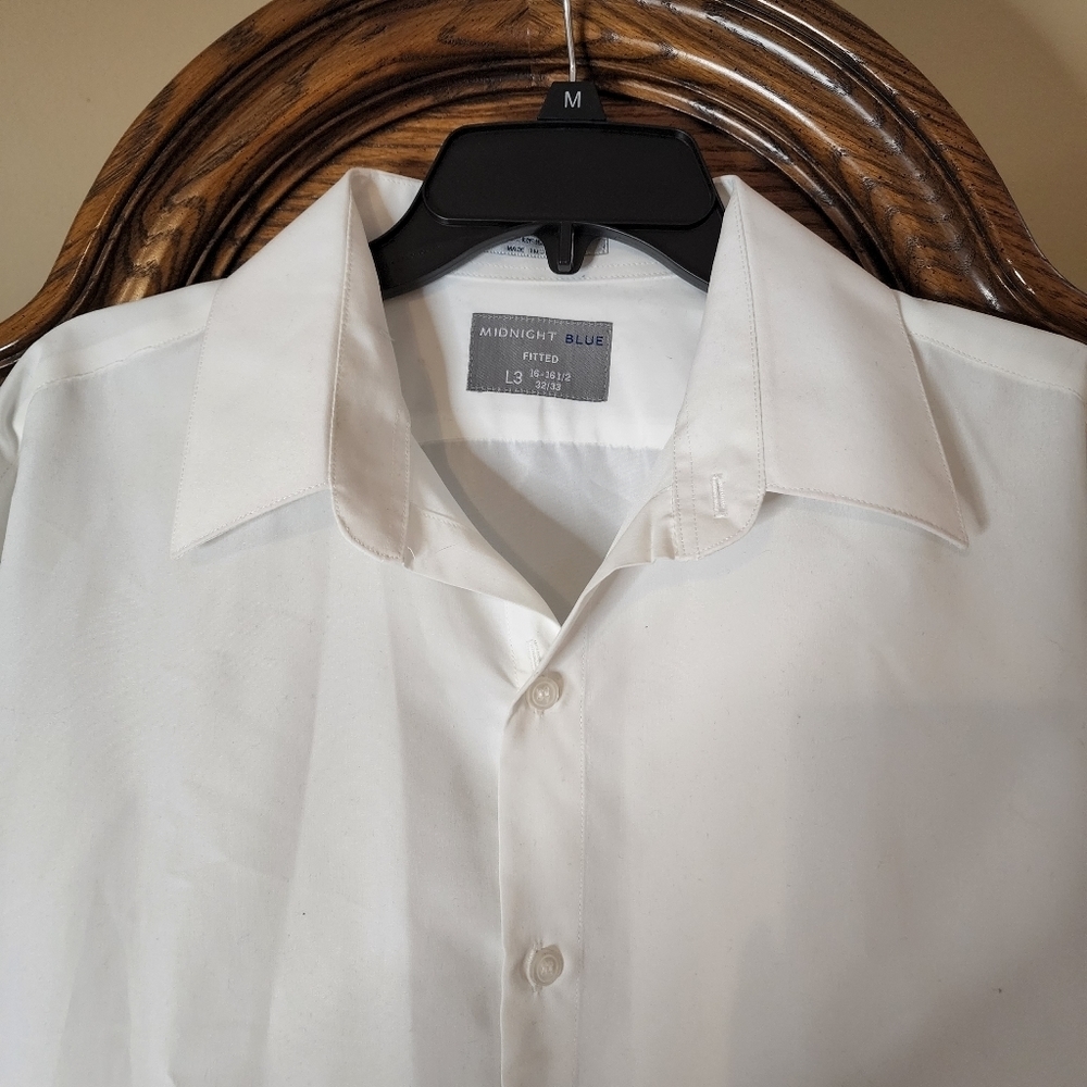 Midnight Blue Men's Button-down Shirt - Picture 5 of 9